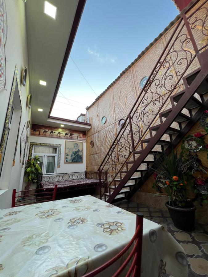 "Navo" Boutique Hostel Buxoro Luaran gambar
